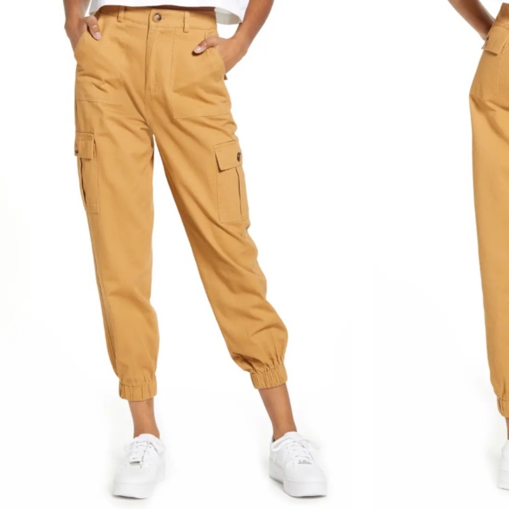 Brand New Tan Cargo Pants Size Small